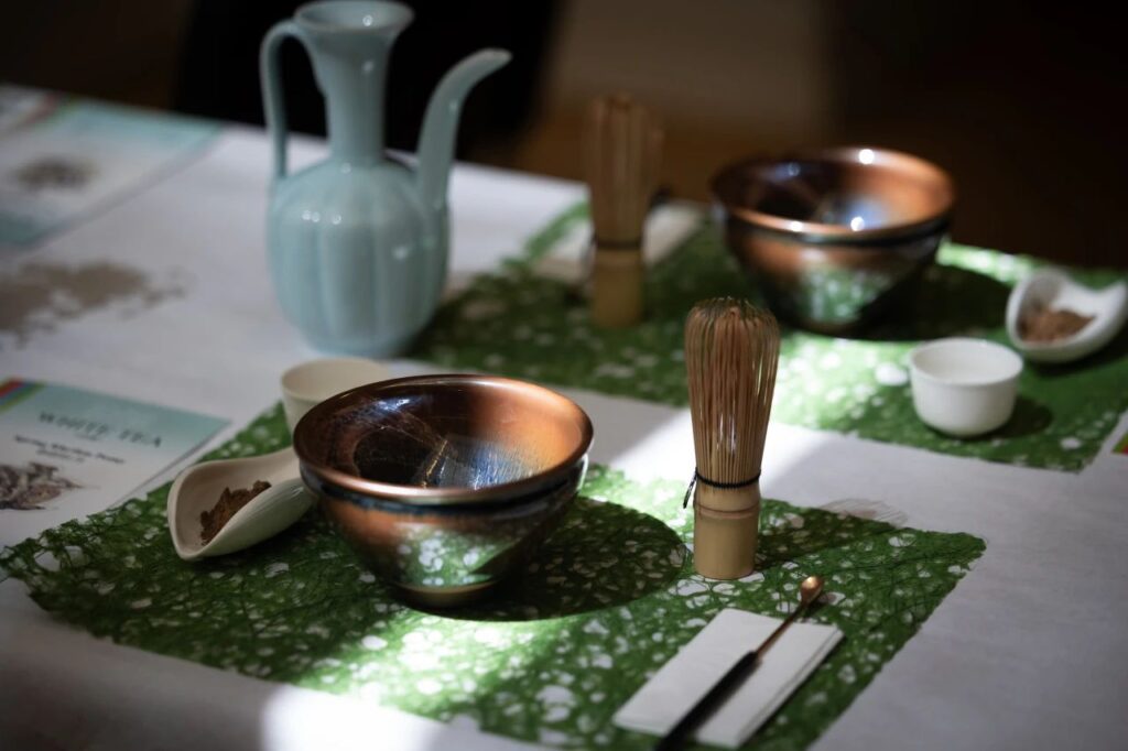 How to Choose a Jian Zhan: Hare's Fur vs. Oil Spot Glaze